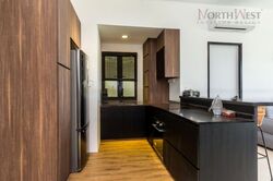 Simsville (D14), Condominium #466280271